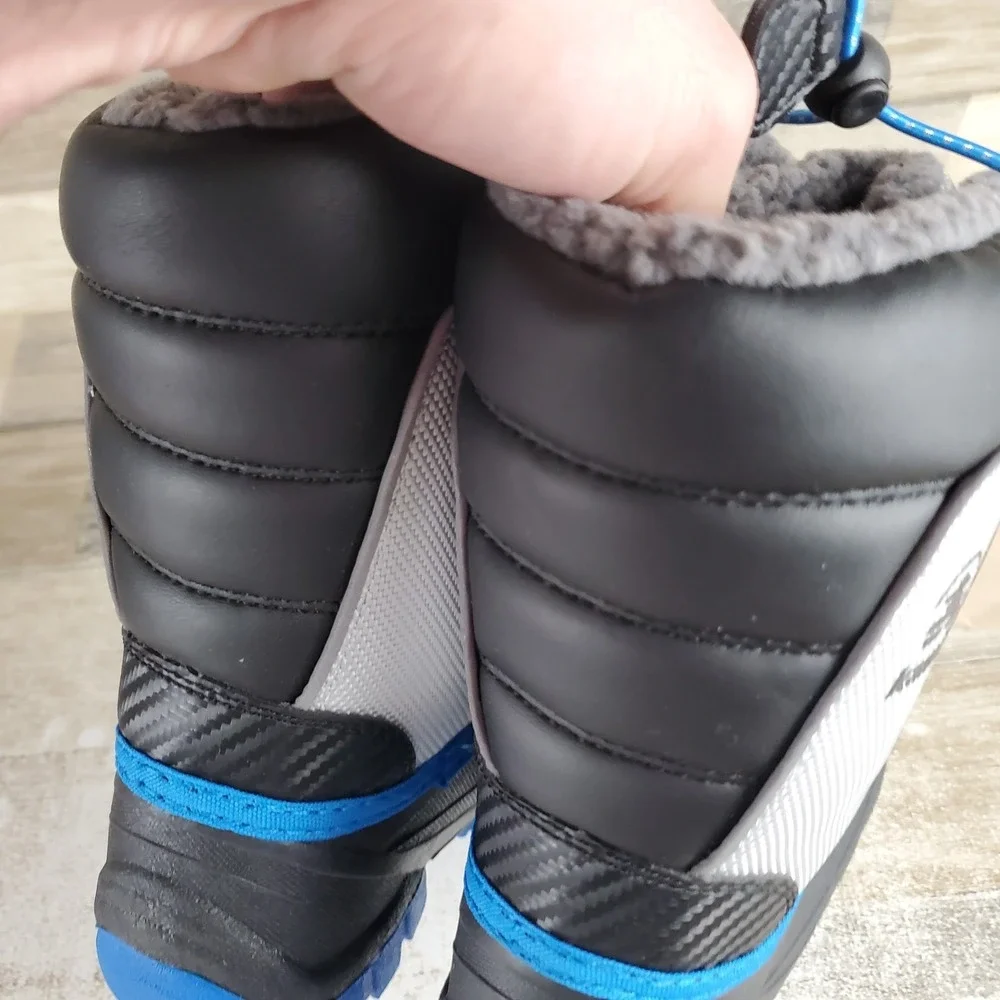 Kamik Luke 3 Kids Winter Boots Sz 12 Light Gray Blue Waterproof Lace Up Mid-Calf